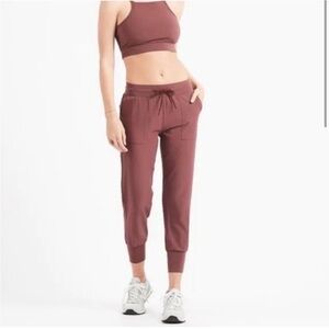 Vuori Women's Burgundy Jogger Pants